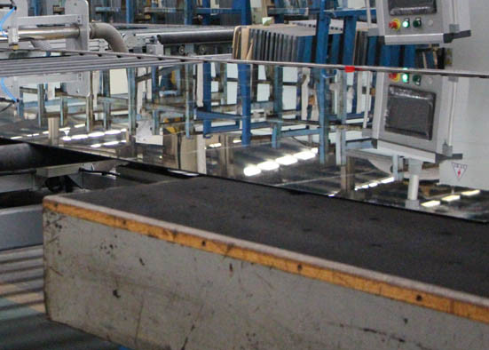 Durability 5mm Float Glass Mirror , Easy Installation High Quality Bathroom Mirrors