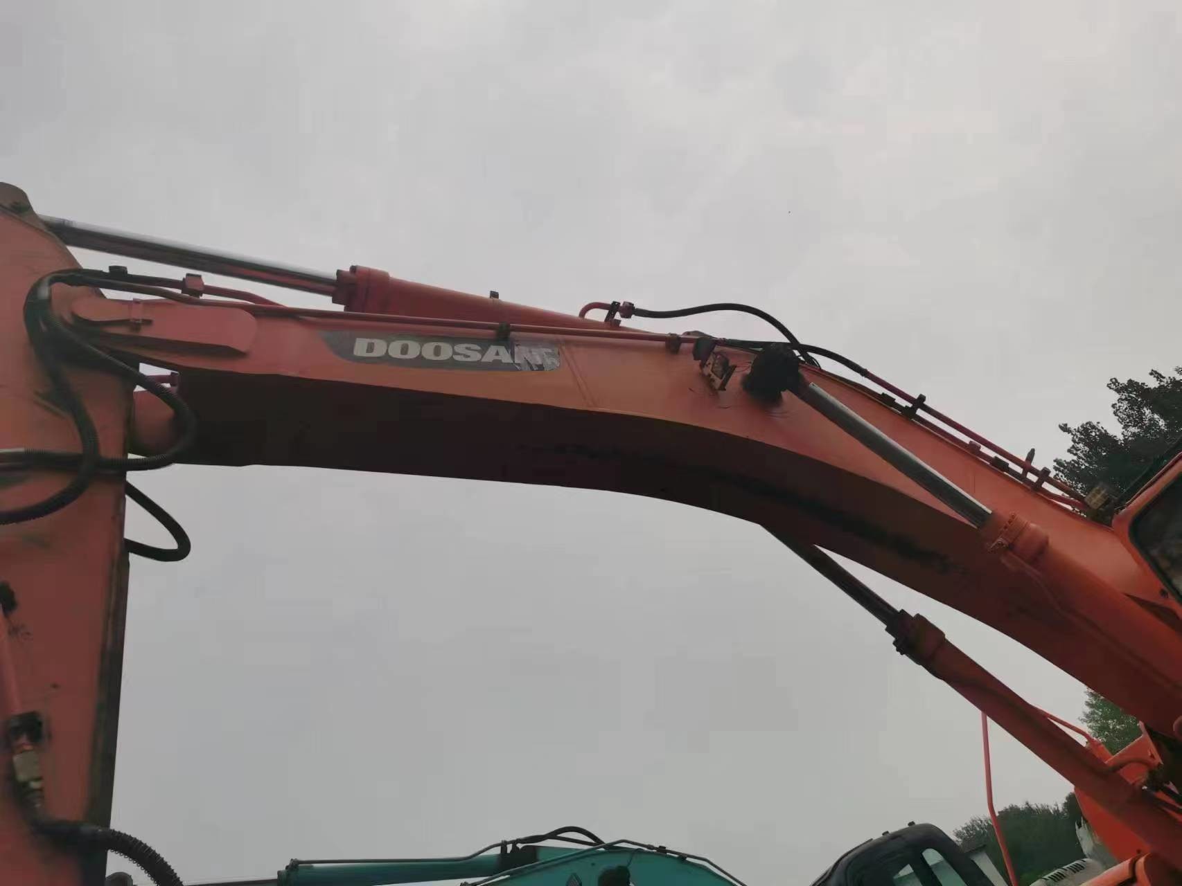 Used Doosan DH500 excavator, discounted price, from China