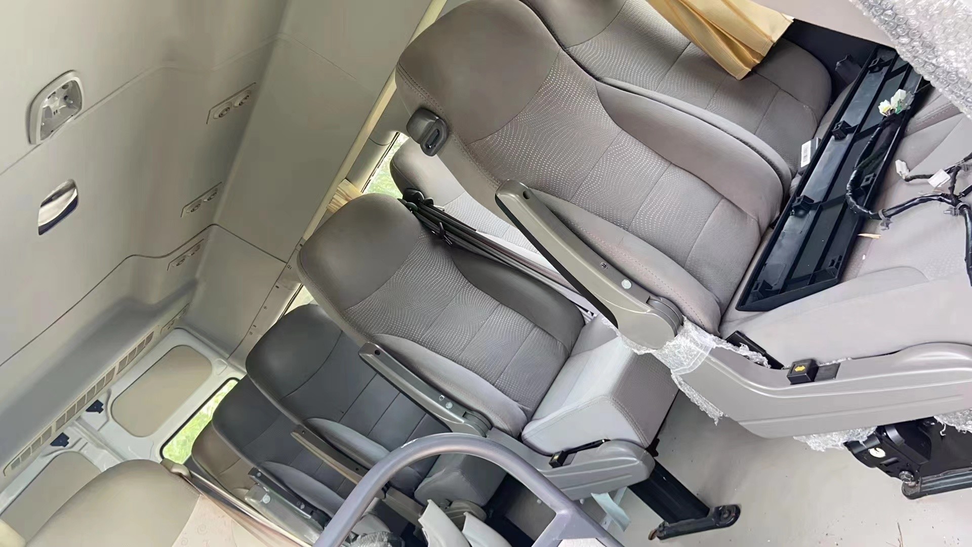 2017 Year 17 Seats Used JAC Bus Used Mini Bus Diesel New Stock Bus In Good Condition