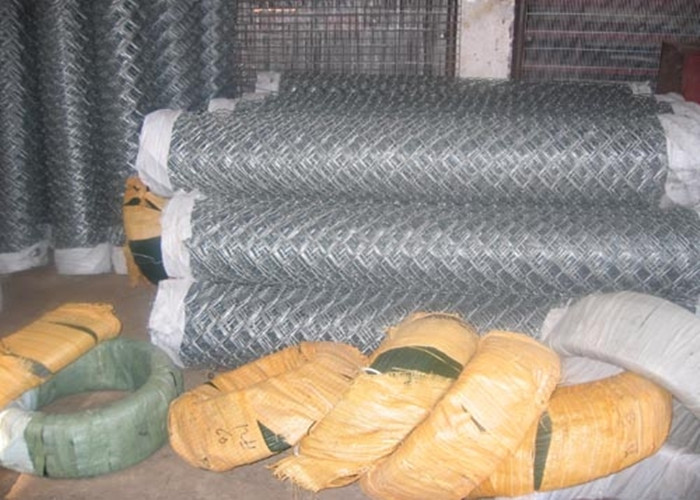 1 " X 1 " Chain Link Privacy Mesh