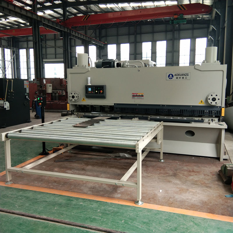 10*3200MM CNC Guillotine Shearing Machine