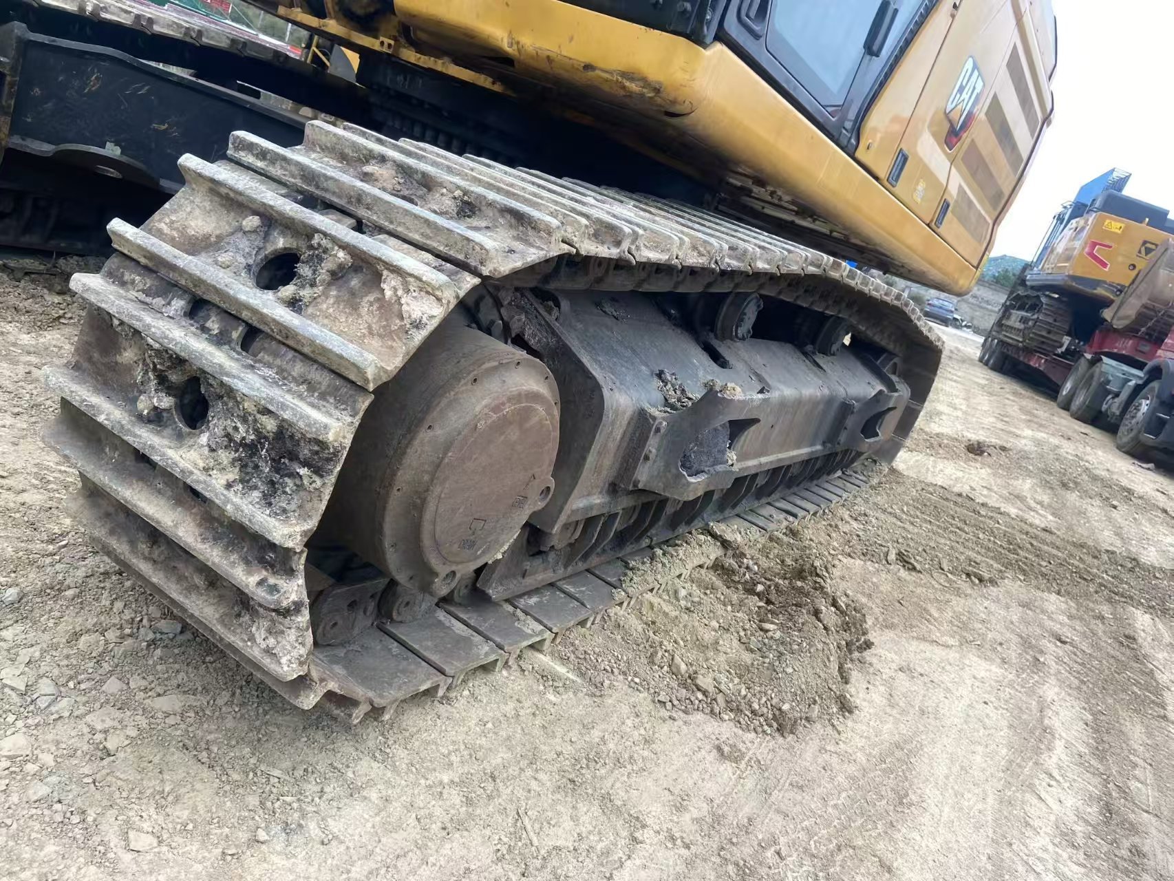 Used CAT 352 Crawler Excavator For 2023 Year High Quality Affordable