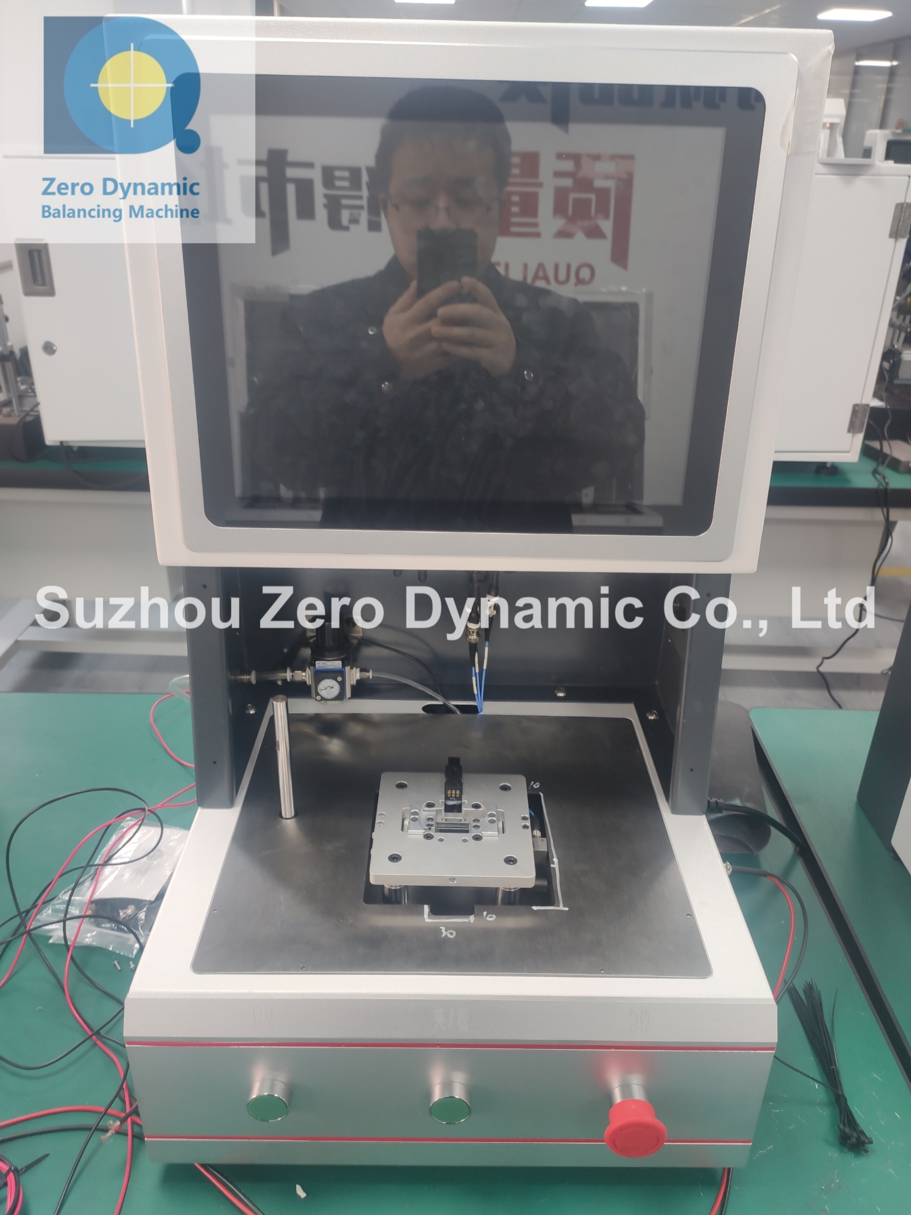 BLDC Motor / Sweeping Robot Motor Balancing Machine Desktop Type Balancer
