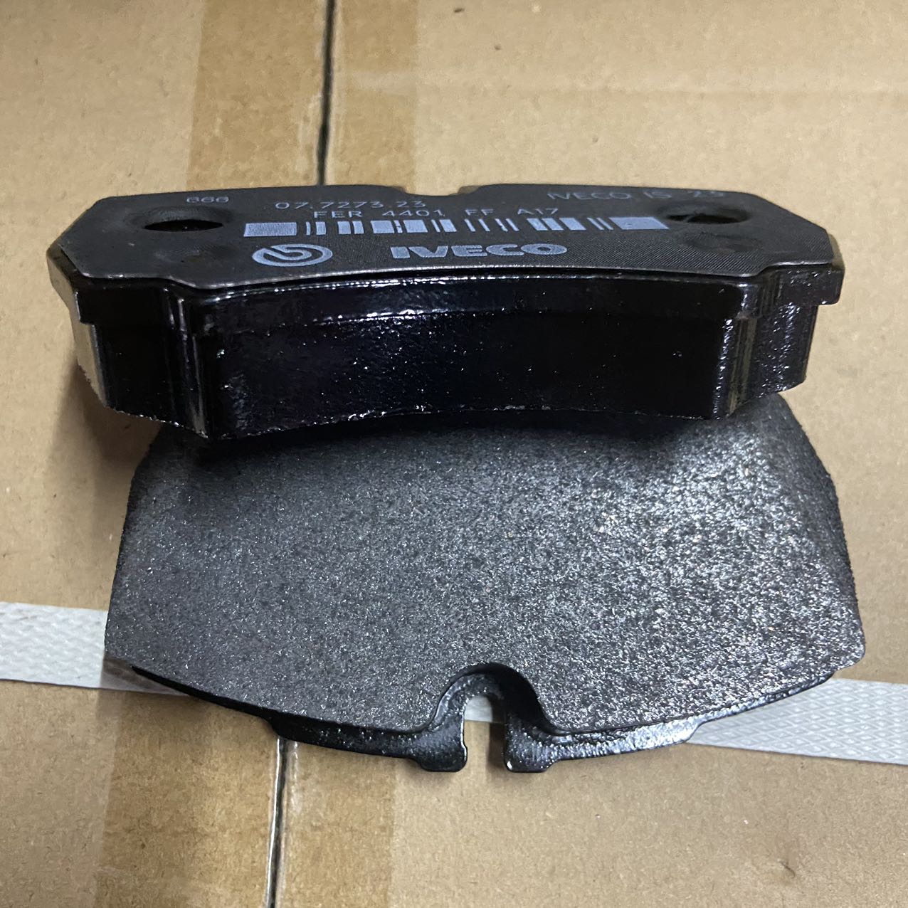 Iveco Power Daily Car Model Brake Pads OE 97202012 with Car Fitment Guaranteed