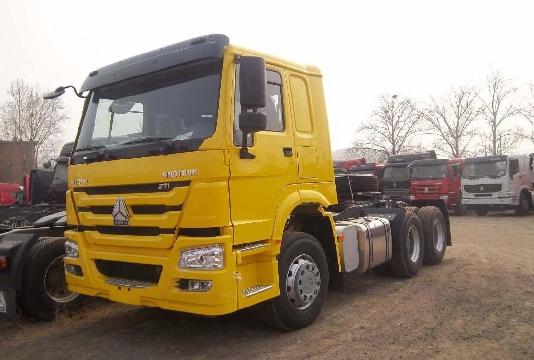 China Sinotruck Excellent Condition Tractor Head HOWO Tractor Truck on Sale