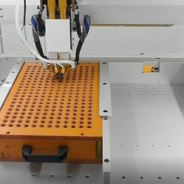 Rotate Head Lithium Ion Battery Spot Welding Machine 2800 Pcs/Hour 10000uf