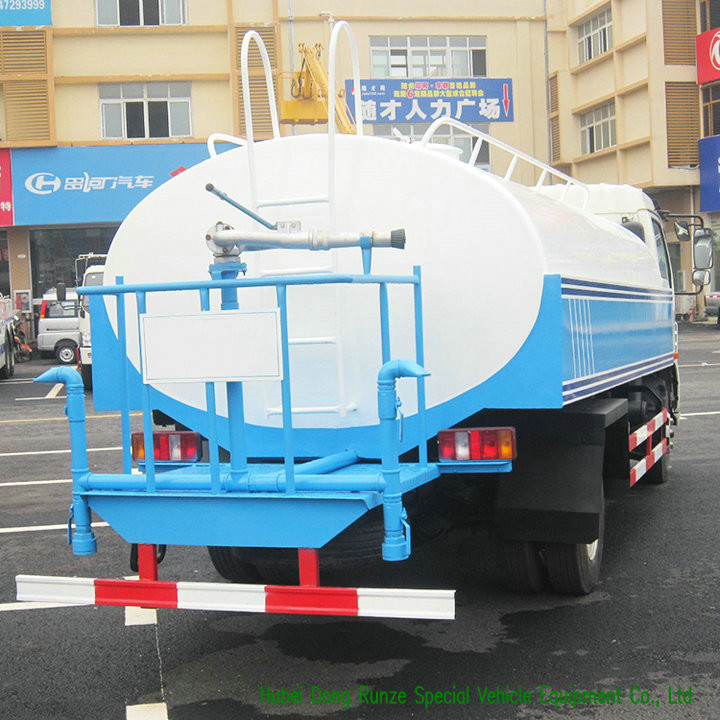 Truck Mounted Stainless Steel Water Tank 6M3 With Water Pump Sprinkler For Water Delivery and Spray LHD/RHD