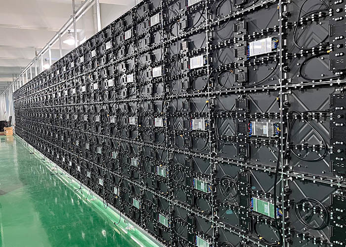 IP43 640*480mm Indoor HD LED Display Self Design Connection Optimization