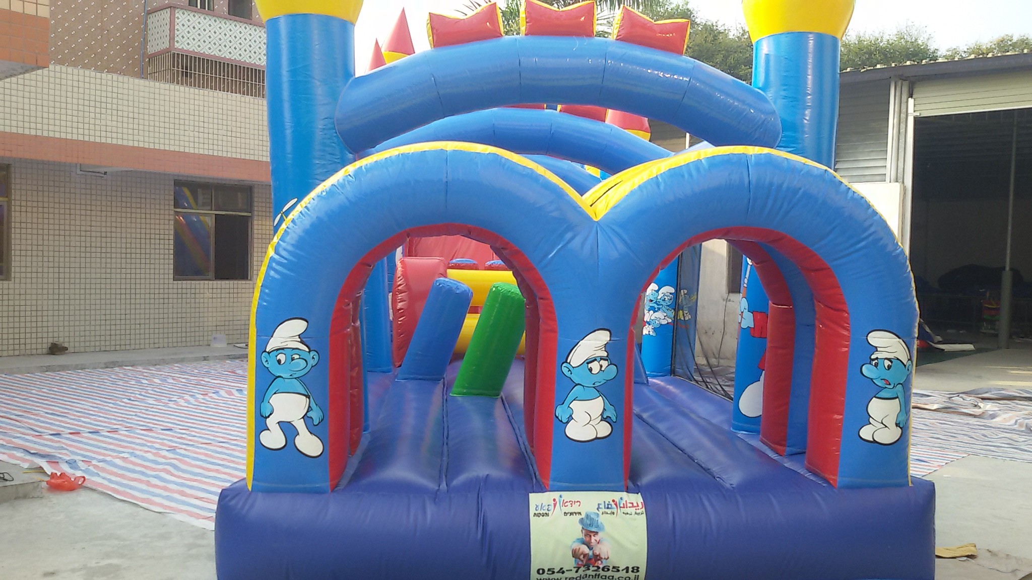Commercial Smurfs Inflatable Obstacle Course With Slide N Digital Printing