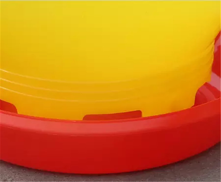 Poultry Houses Plastic 28x18cm Broiler Chicken Feeder