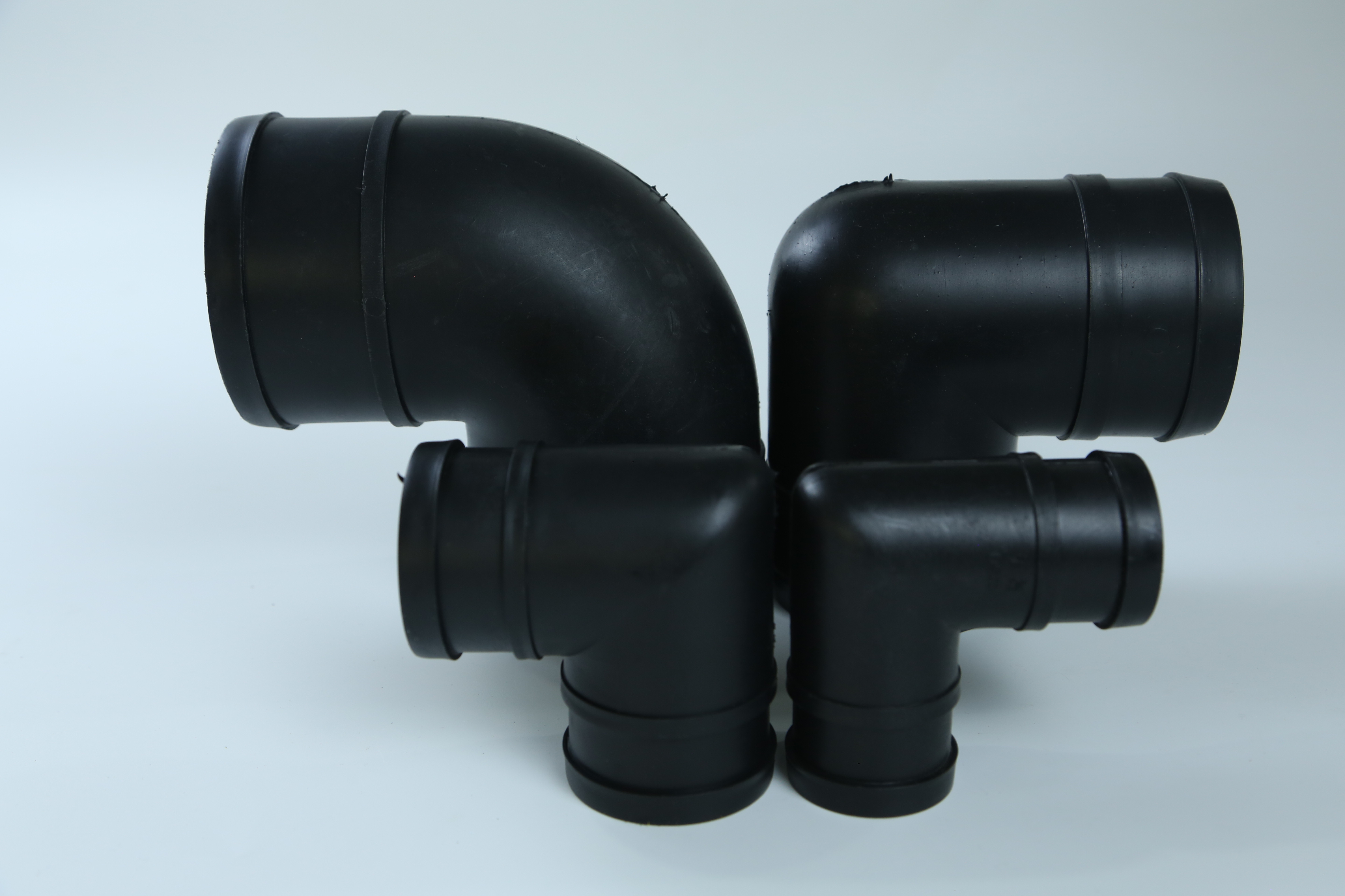 45 Degree 15mm Plastic Pipe Elbow Wear Resistant For Water Pressure Resistance