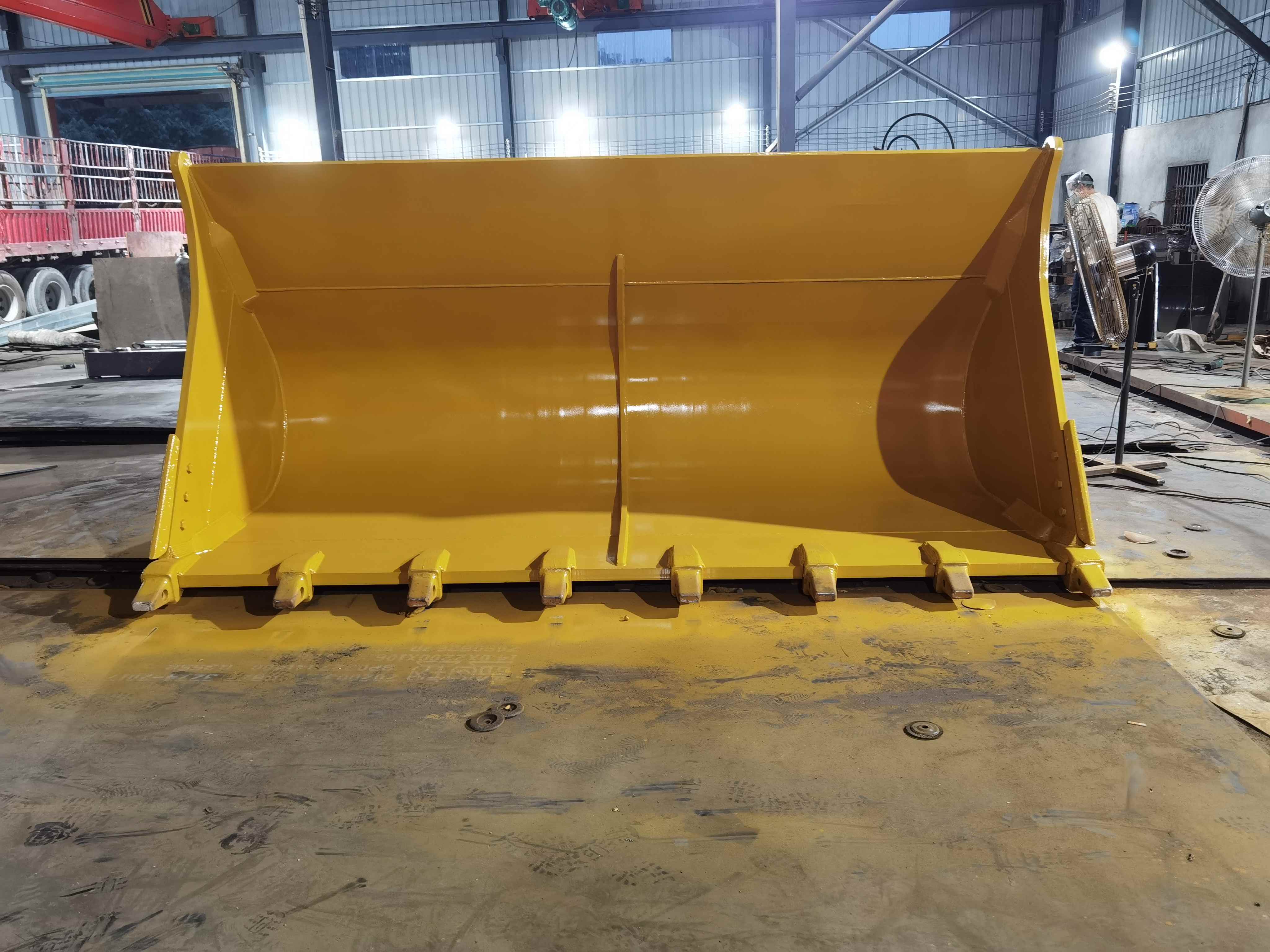 Customize Caterpillar 980 Loader Boom & 5.5m³ Bucket Excavator Parts for Construction Machinery