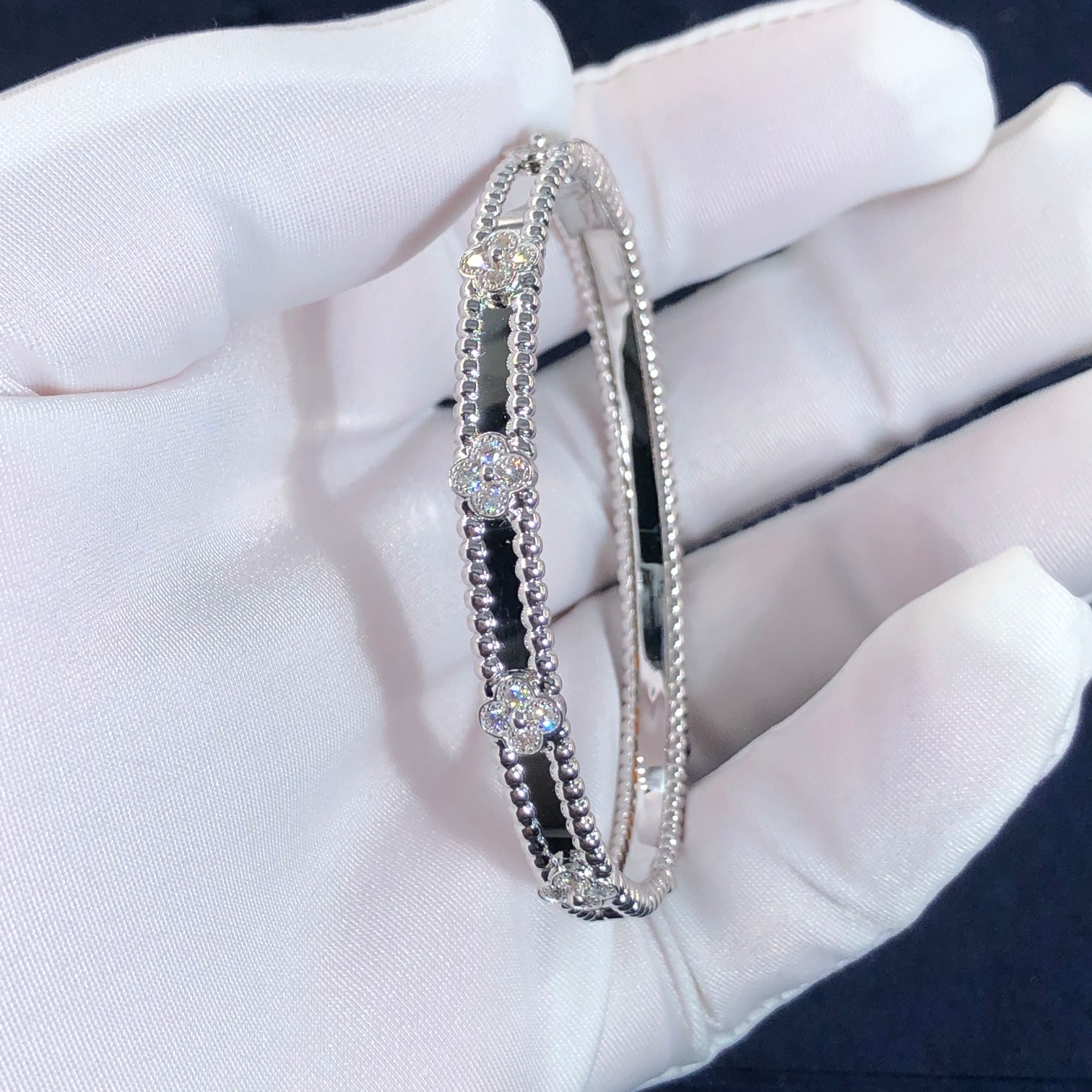 Customization 18k Gold Van Cleef & Arpels PerléE Sweet Clovers Bracelet Medium Model