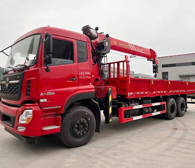 Customizable And High-Performance Crane Truck 6X4 8X4 For Various Working Environments And Needs