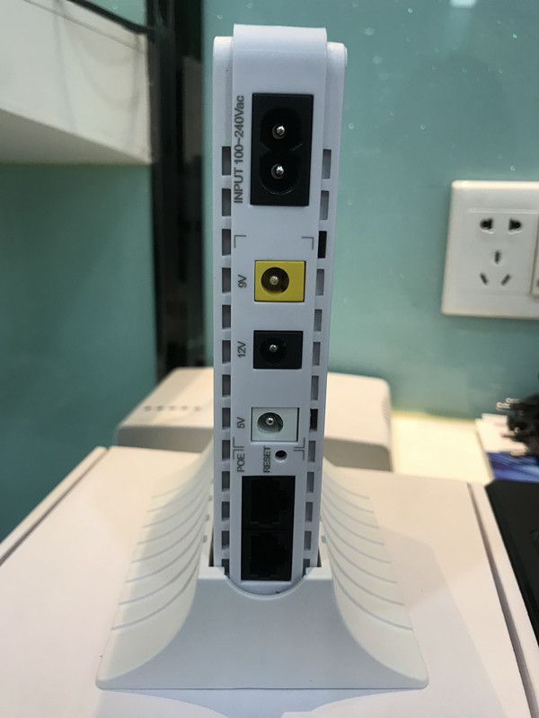 Multi Output G Tech UPS High Capacity Lithium Battery Portable Online For IP Camera