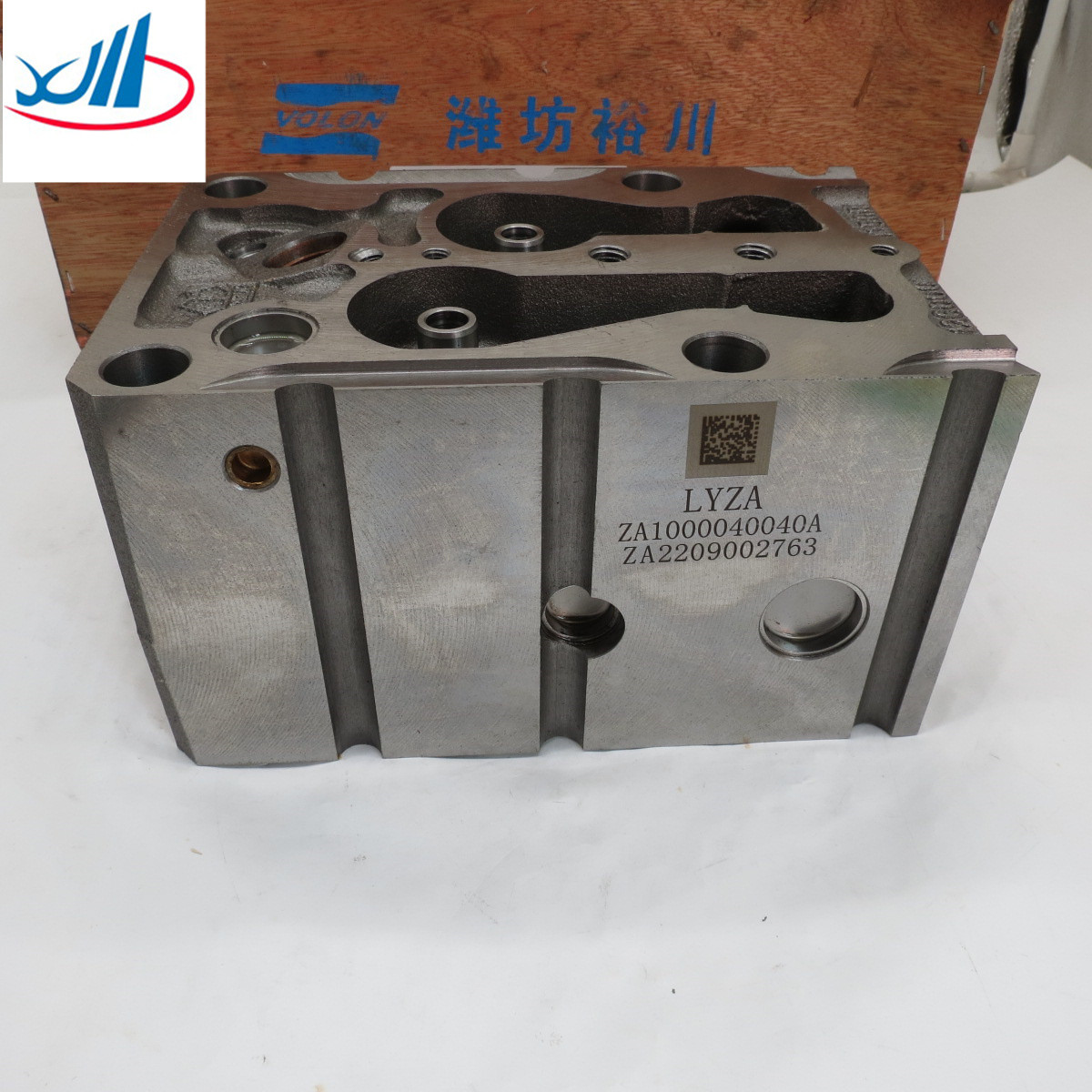 Truck spare parts engine cylinder head 61560040040 heavy machine spare parts