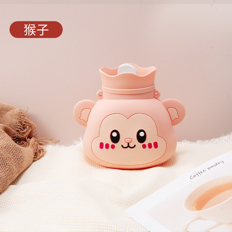 Tasteless BPA Free silicone hot water bottle For Menstrual Cramps Customized