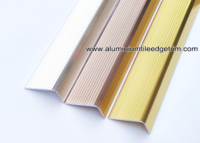 aluminum stair nosing