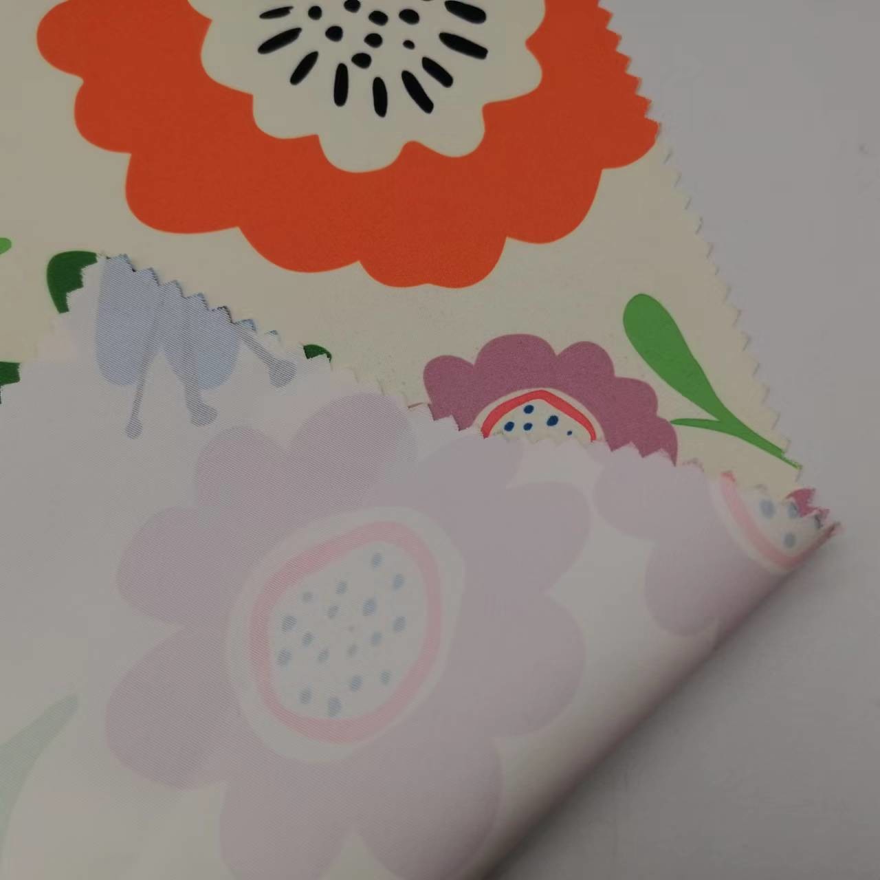 4 Way Stretch Printed 94% Polyester 6% Spandex Fabric 95gsm 150cm 150D 40D