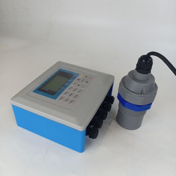 Quality DC12V Open Channel Handheld Ultrasonic Flowmeter RS485 for sale