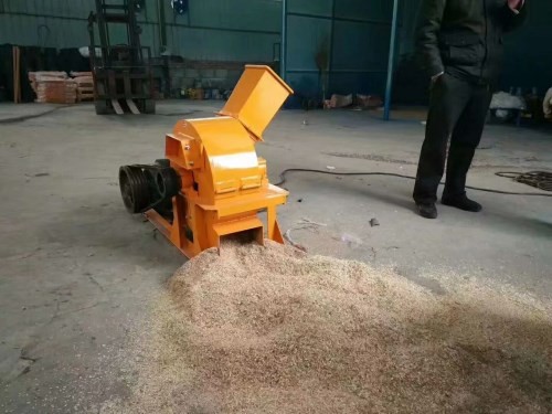 Industrial Strong Waste Wood Crusher Machine Chipper Shredder Tree Pulverizing