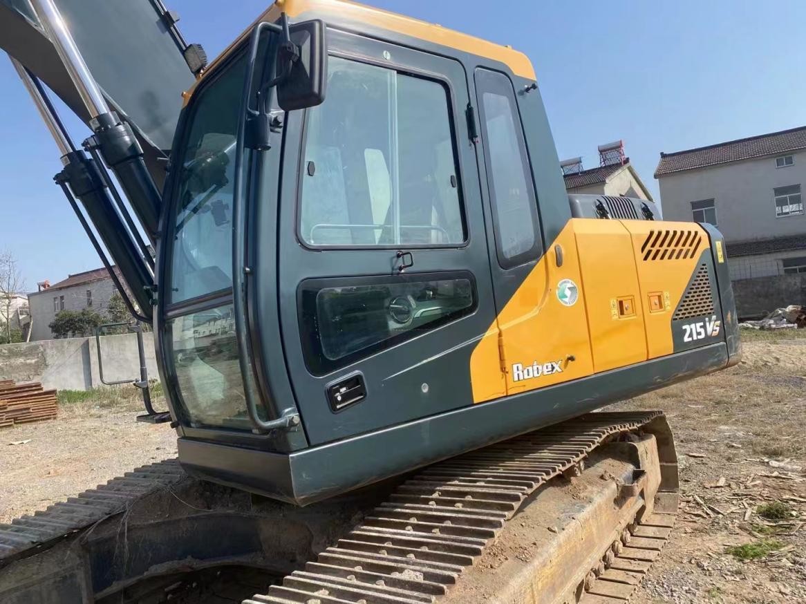 21ton Used Hyundai Excavators 215vs Machine Bucket Capacity 0.92 Cubic Meters