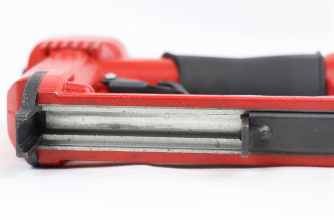 Economy Fine Crown Air Pneumatic Staple Gun 7116 Short Nose 22gauge for Furniture Decoration
