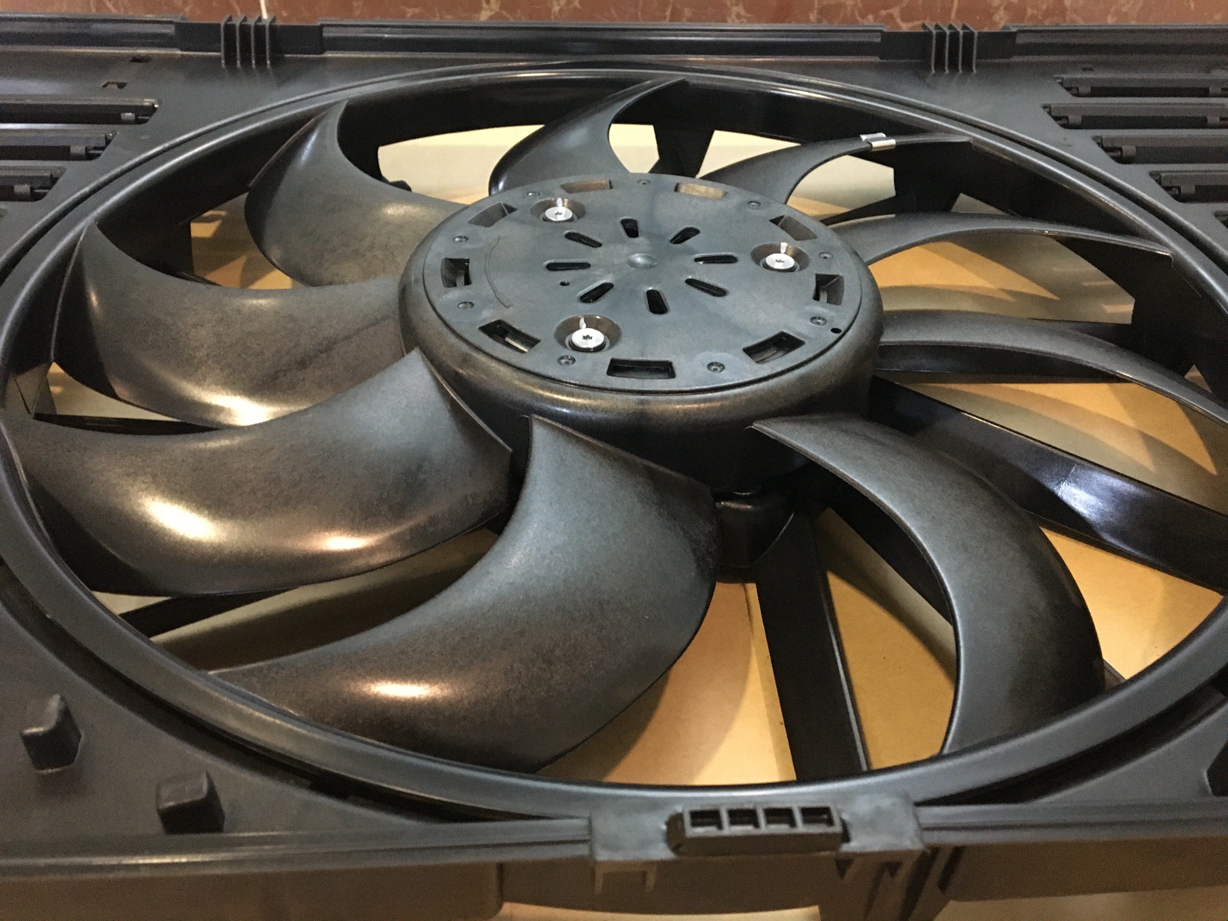 97010606106 Auto Fan Assembly Cooling Fan Radiator For Porsche
