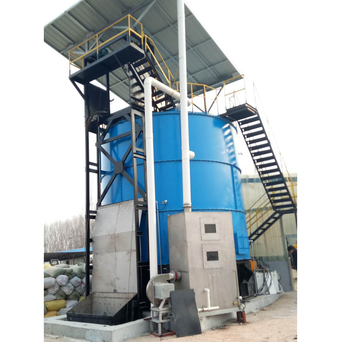 HCJ Poultry Manure Processing Machine 30 Ton 8M3/D Fertilizer Composting