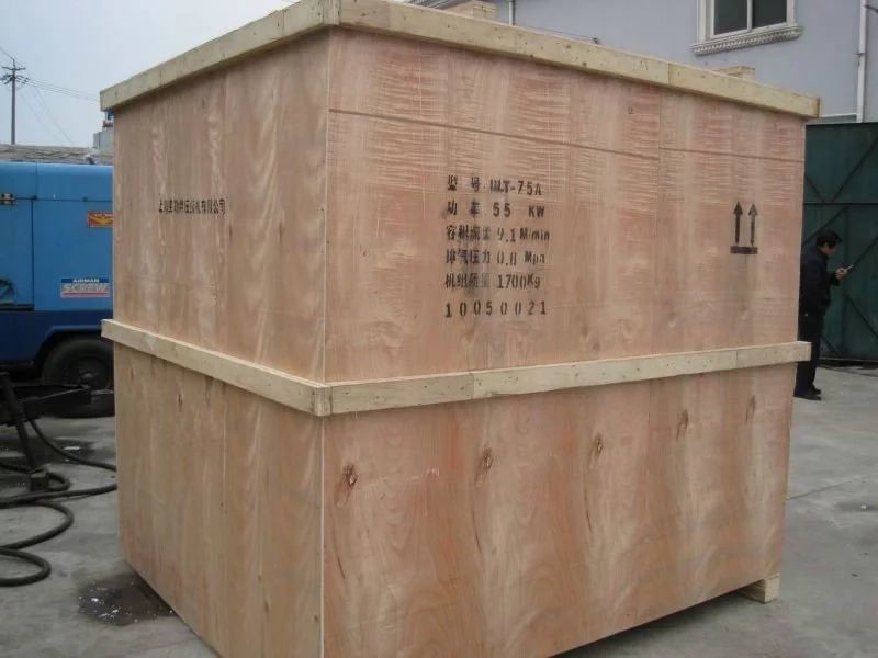 Low Volatility Screw Compressor Oil , Rotary Screw Air Compressor Oil
