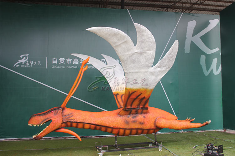 3 - 6 Meters Lifelike Animatronic Animals For Playground / Shopping Mall