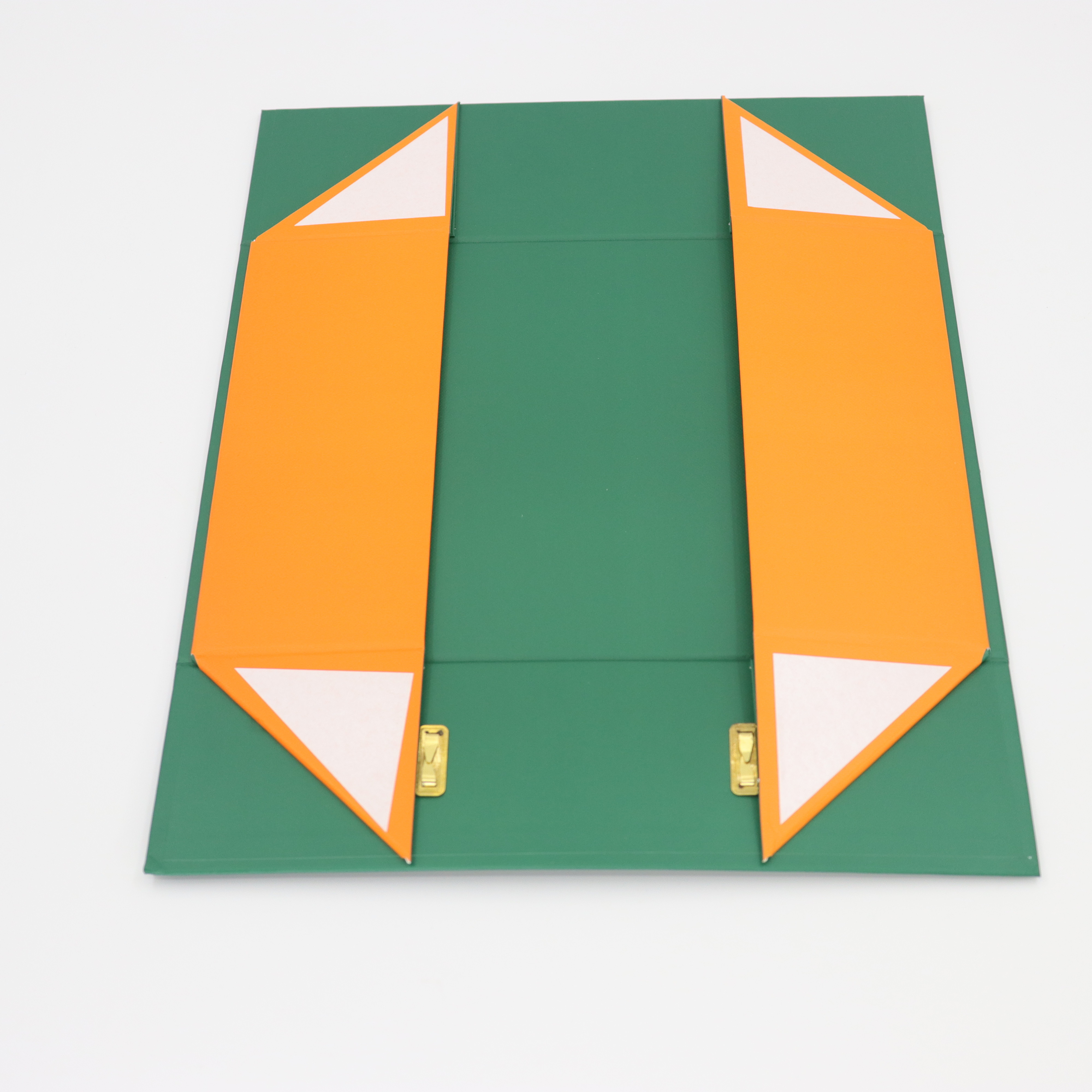 Luxury Customized Cardboard Magnet Folding Packaging Boxes with handle For Foldable Magnetic Gift Box