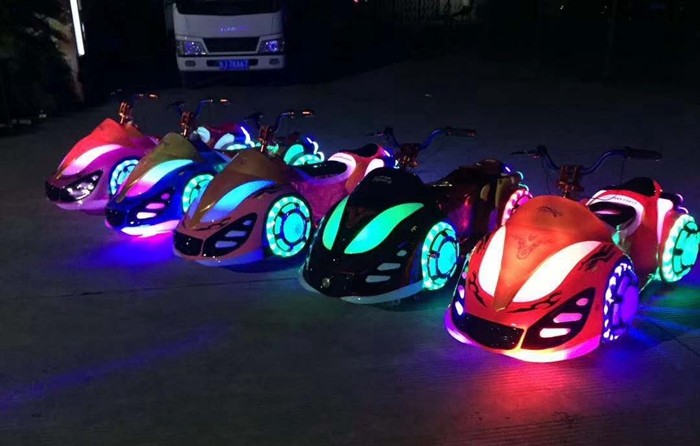 Plastic Electric Kiddie Bumper Cars 1 Year Warranty For Entertainment Center