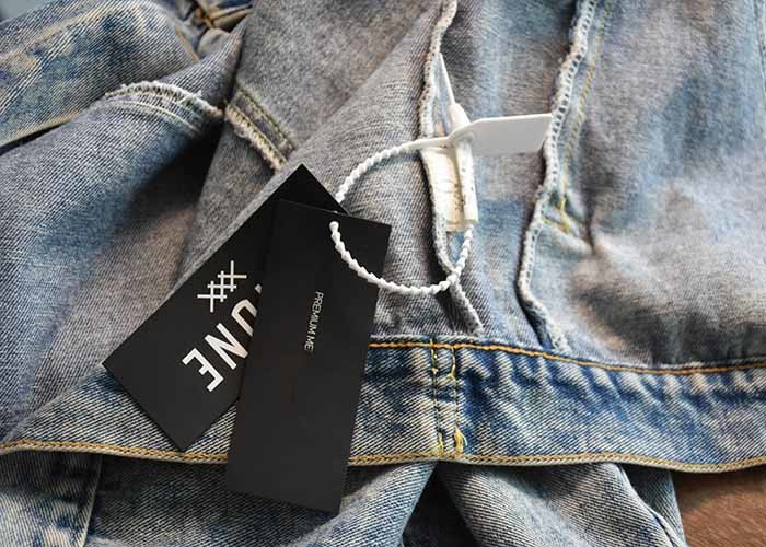 Black TPU Printing Custom Garment Hang Tags With Silicone Logo