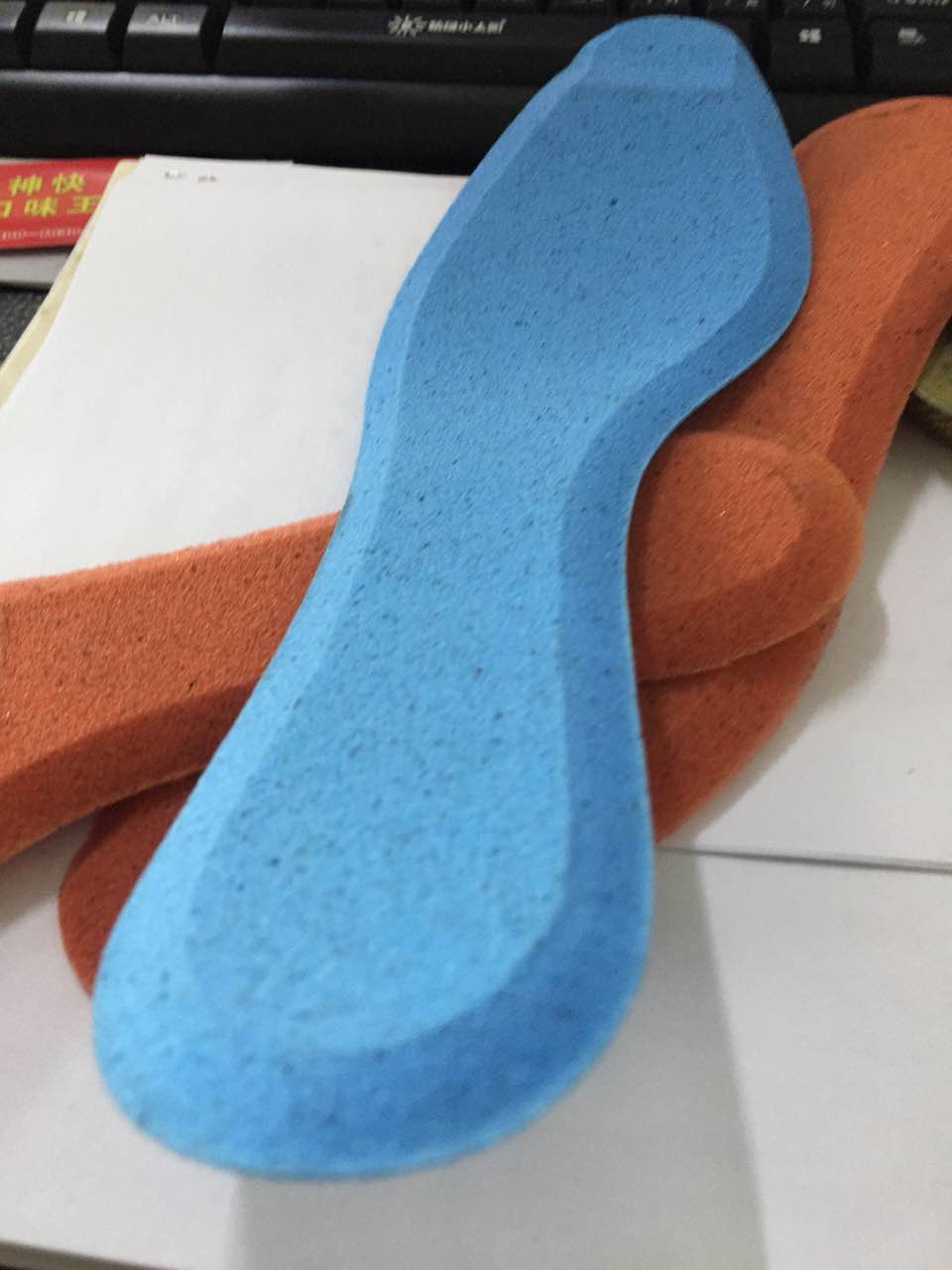 380V/50Hz Voltage YUTAI Sponge Insole Pad Foam EVA Skiving Machine for Leather Package Dimensions 1150*700*1200MM