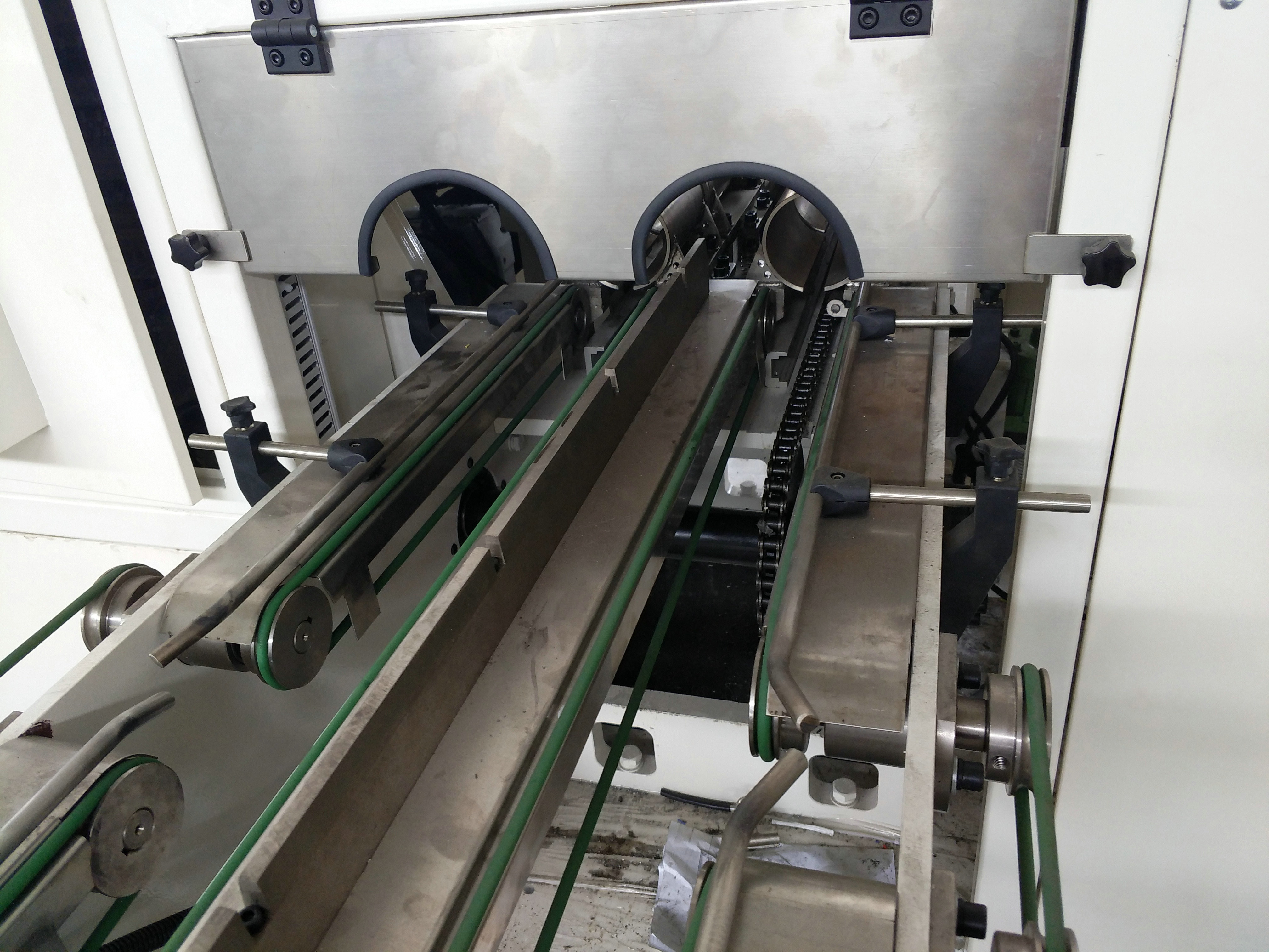Automatic Double Lanes Toilet Toilet Paper Cutting Machine Log Saw Cutting Machine 380V