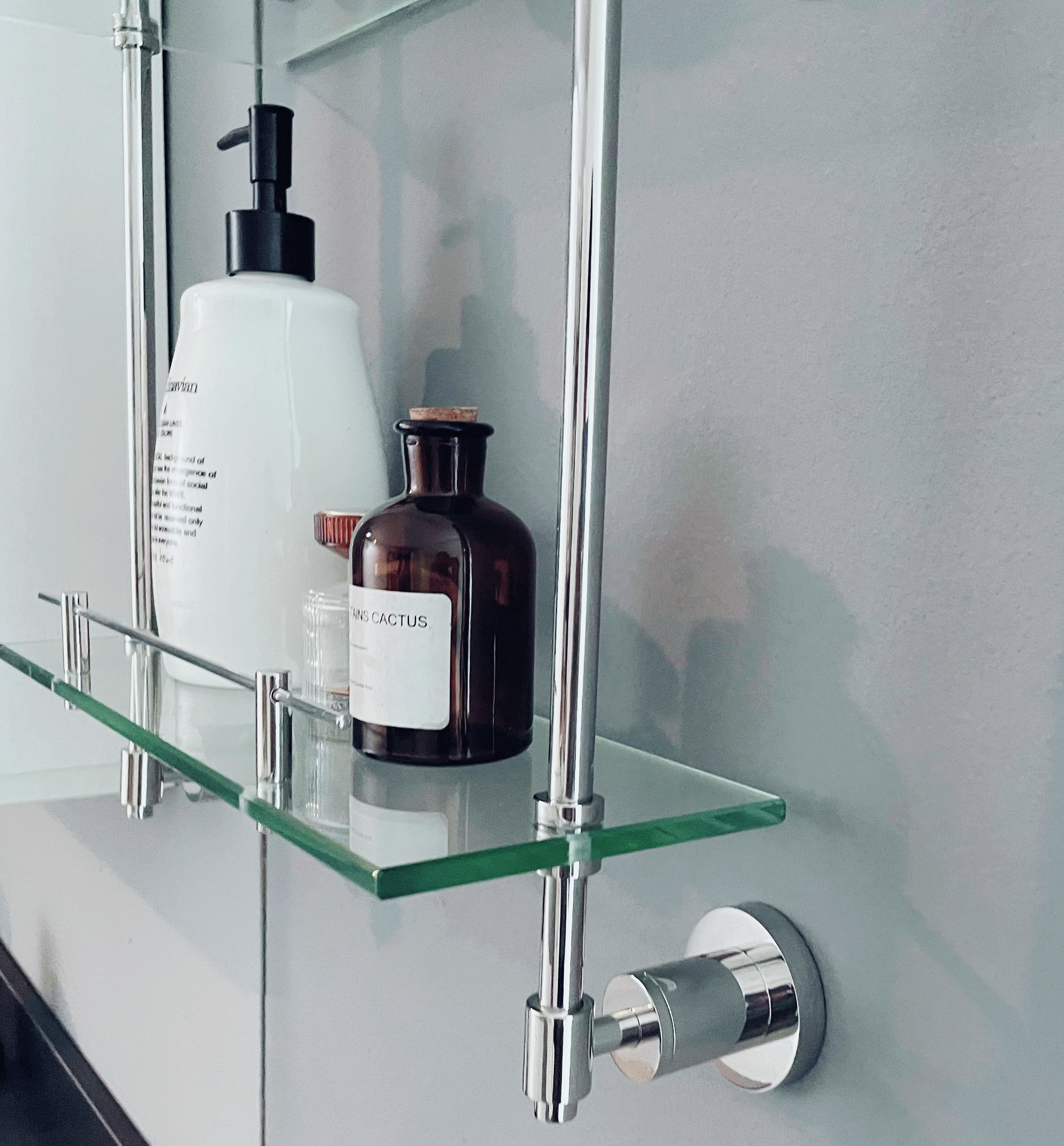Scratch Resistant Bathroom Accessories Shelves Double Corner Glass Shelf Brackets