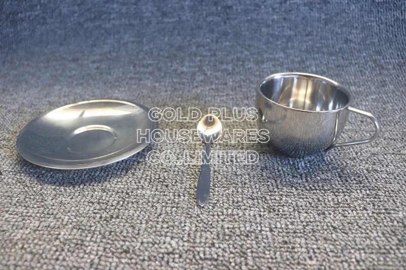 Milk Water Breakfast Sustainable Metal Tea Mugs With Spoon Plate