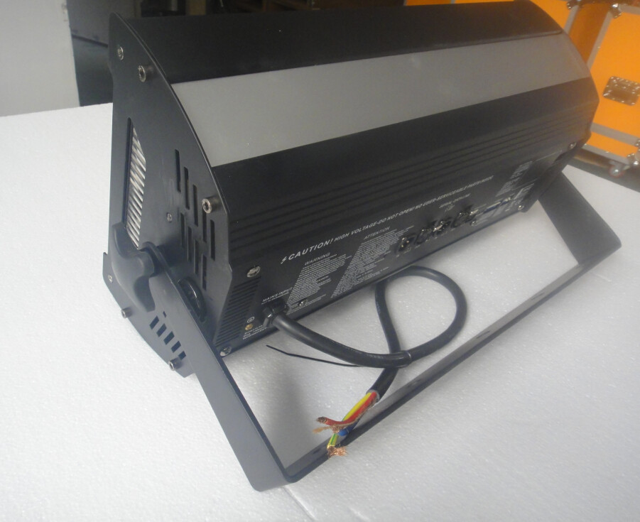 DMX Automatic Black Stage Strobe Lights 3000w Power 5600k Color Temperature