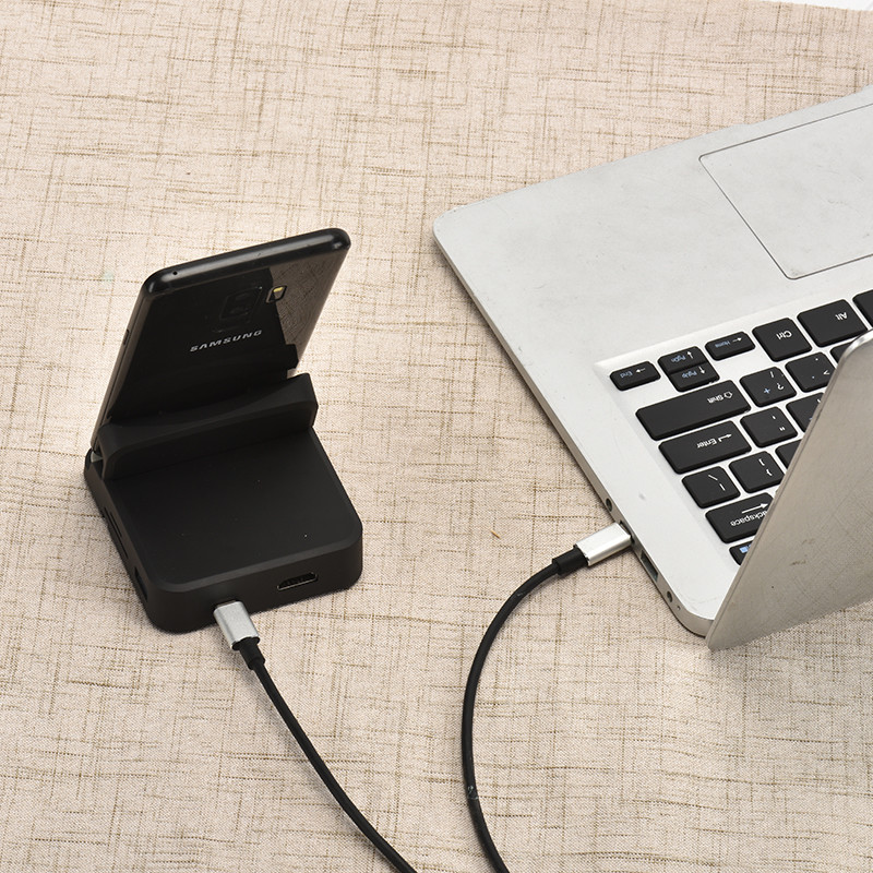 5Gbps Data Transfer Type C Usb Hub Adapter Multi Port Hub For Laptop Phone Holder