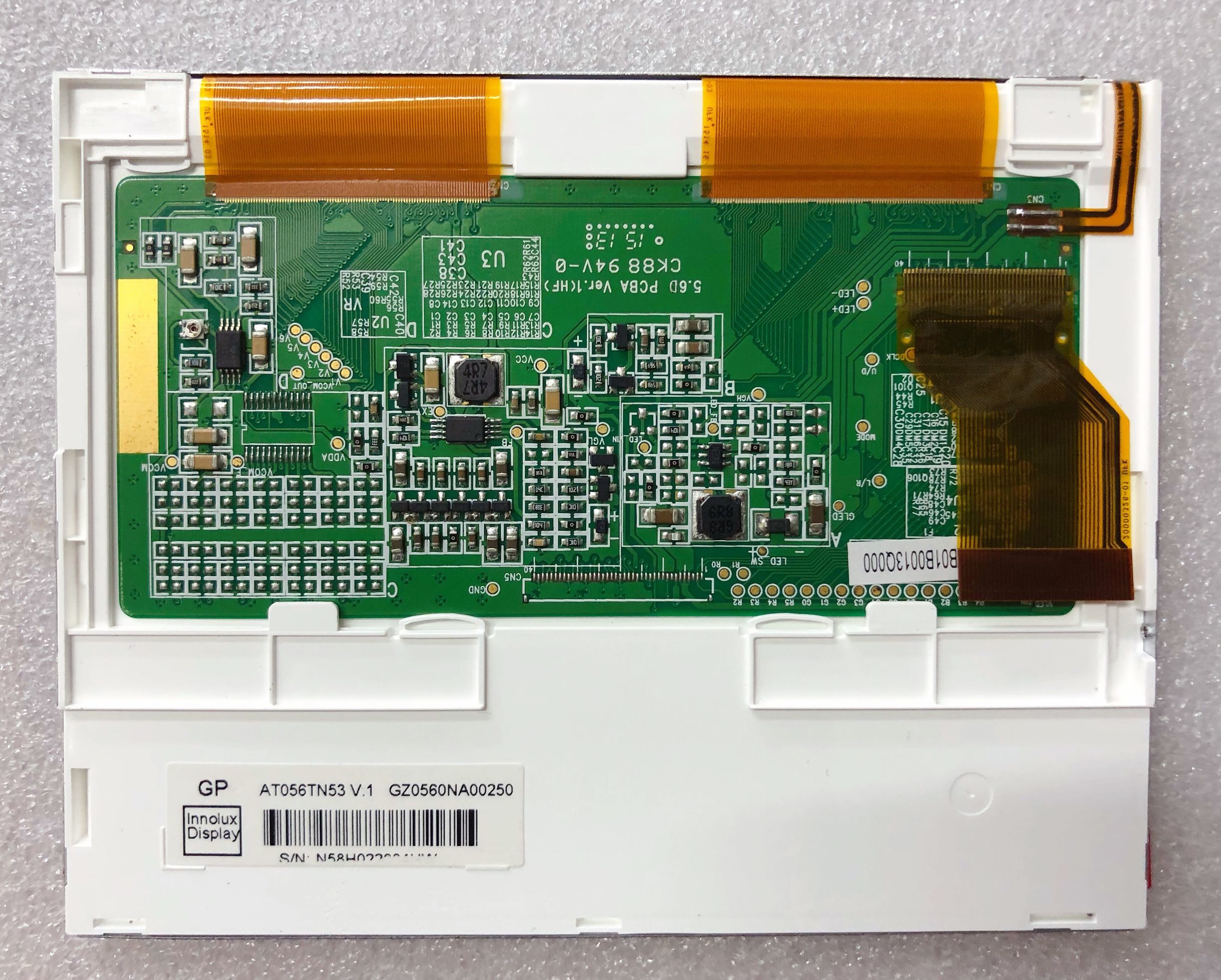 AT056TN53 V.1 CHIMEI Innolux 5.6" 640(RGB)×480 350 cd/m² INDUSTRIAL LCD DISPLAY