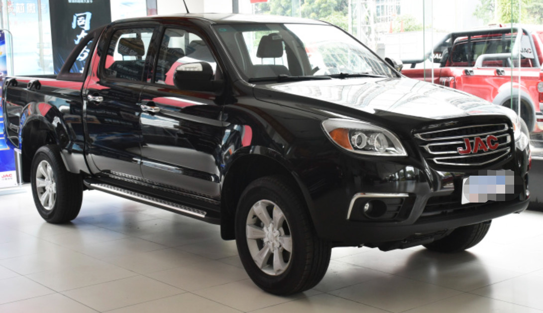 JAC T6 2023 model 2.0T diesel two-wheel drive engineering comfort type pickup truck 2.0T 150HP L4