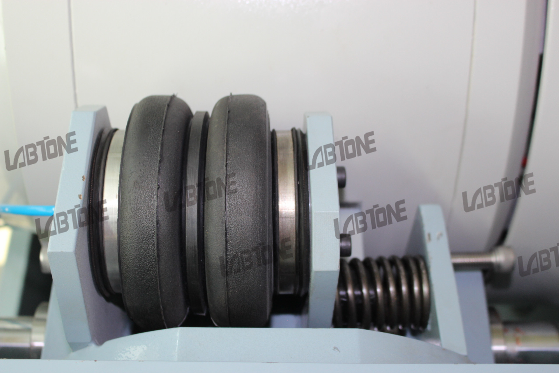 Sine Random Force 600kg Electrodynamic Shaker System With Cooling System