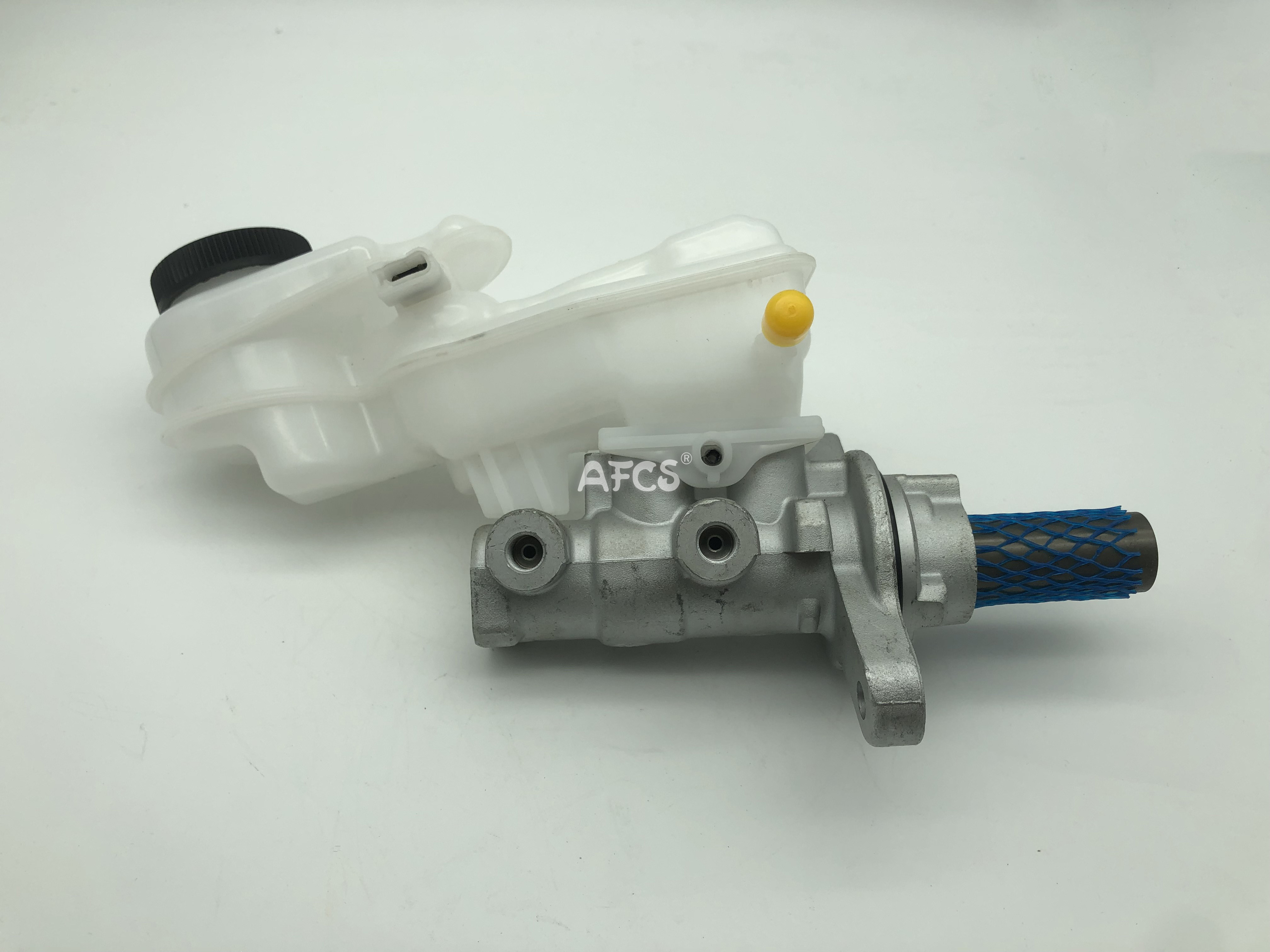 UCYA-43-40ZA UCYA4340ZA Brake Master Cylinder For MAZDA BT-50 Ford Mustang