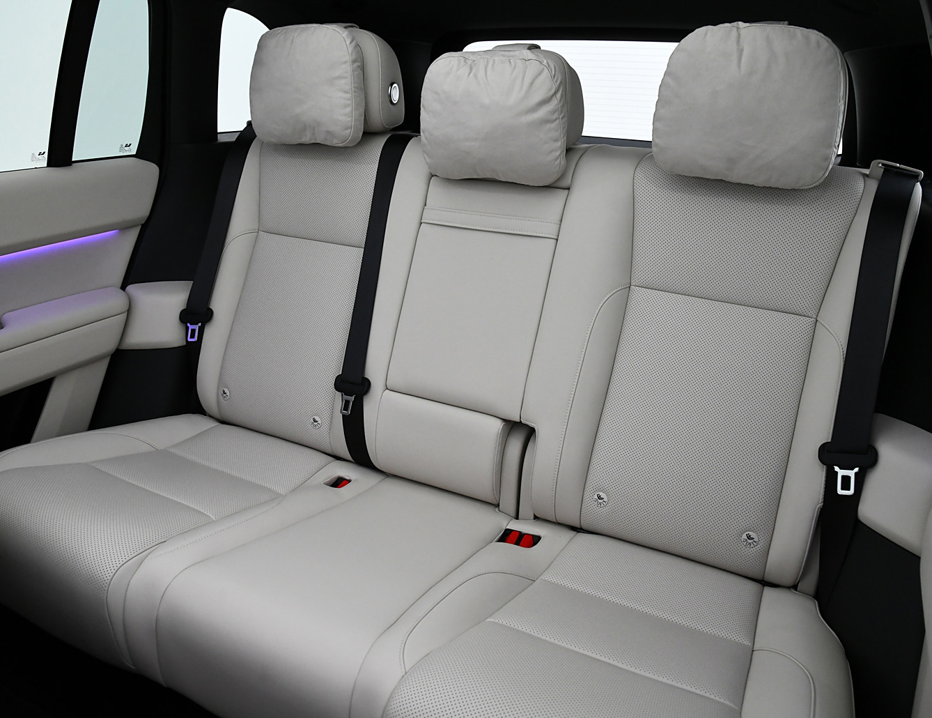 Extended-Range Electric Vehicle Lixiang L6 Pro with Electric Driver's Seat Adjustment and AD Max Cruise Control Perfect