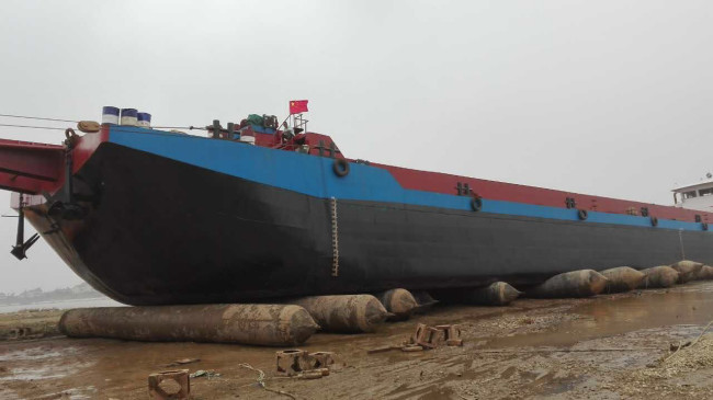 Certified Boat Launching Docking Heavy Lifting Marine Rubber Airbags