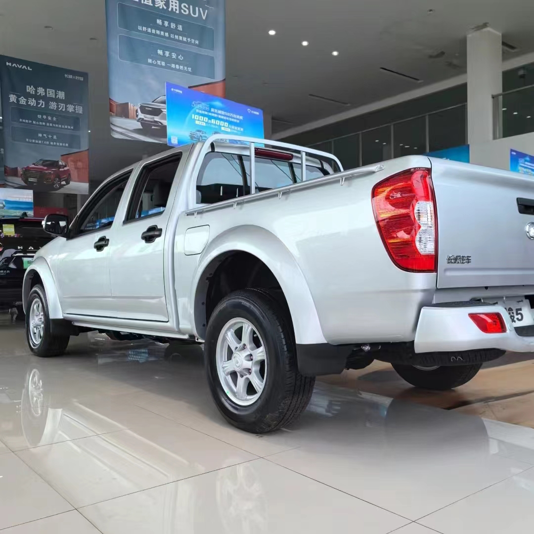 2023 Changcheng Fengjun5 Petrol Pickup Truck with Maximum Power ≤100Ps and Touch Screen
