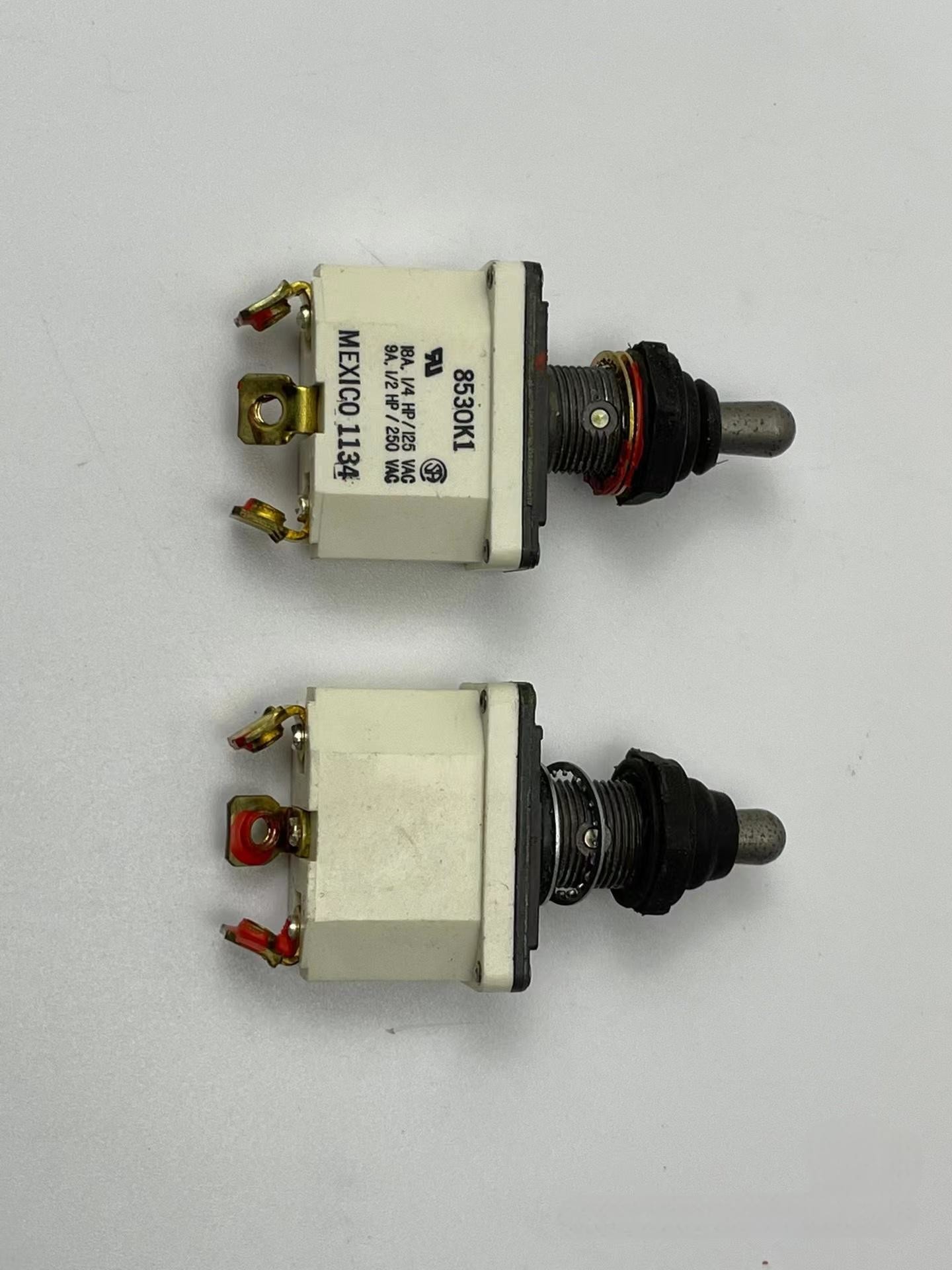 293063003 067033007 067032008 Eton Toggle Switch 8531K17 8530K1 8530K9 Putzmeister Flips Switch Spare Parts