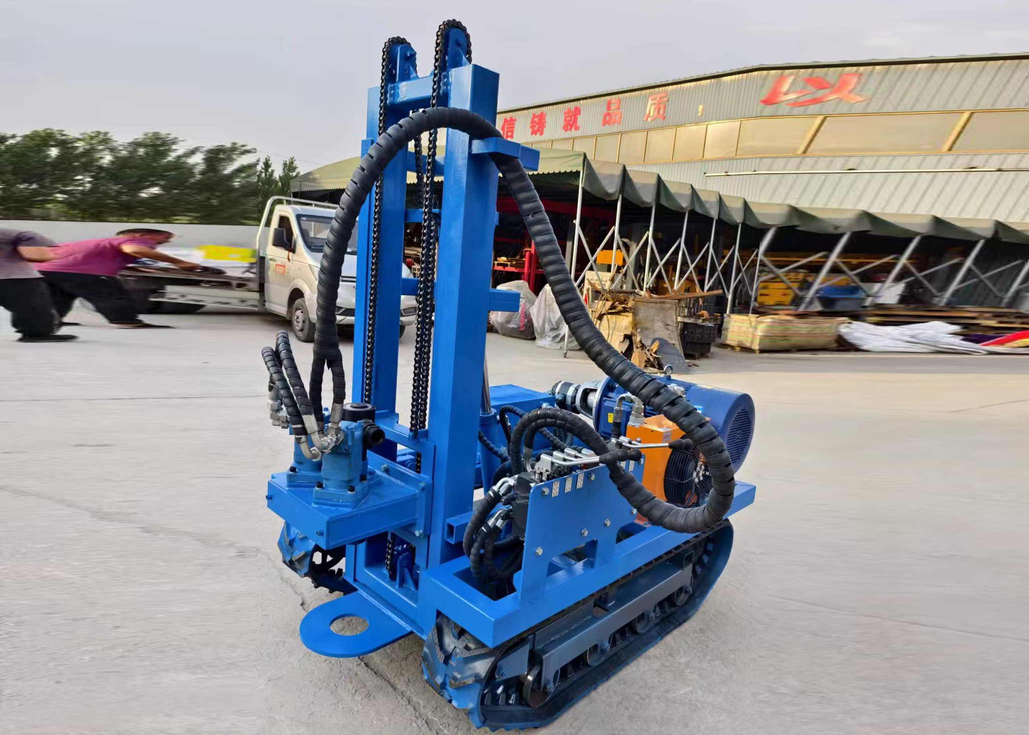 Crawler Water Well Rig with 100m Reverse Circulation Drilling