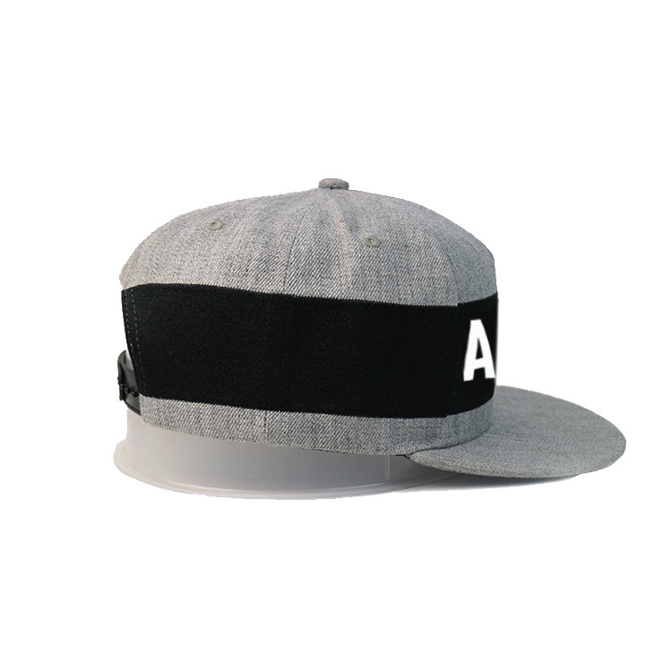 Custom Logo Flat Brim Snapback Hats With Snap Closure 85% Acrylic 15% Wool